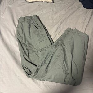 Uniqlo Light Olive Green Men's Cargo Pants